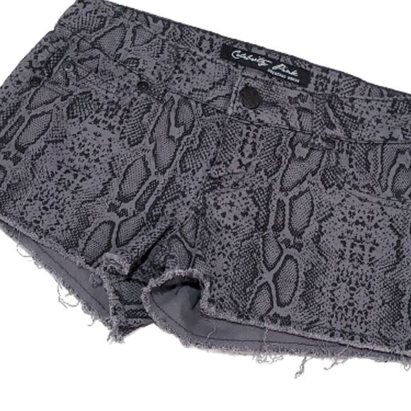 Celebrity Pink Gray Snake Print Denim Cut Off Shorts Size 1 - Picture 1 of 8